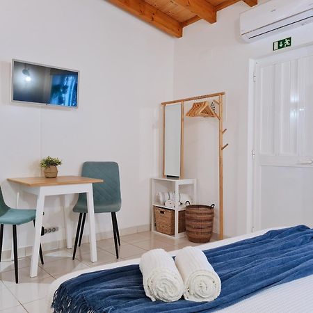 Minha Casa Sua Casa - Cozy Little House, Ac & Wifi Villa Ferragudo  Exterior foto